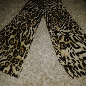NWT leopard palazzo pants so sharp!